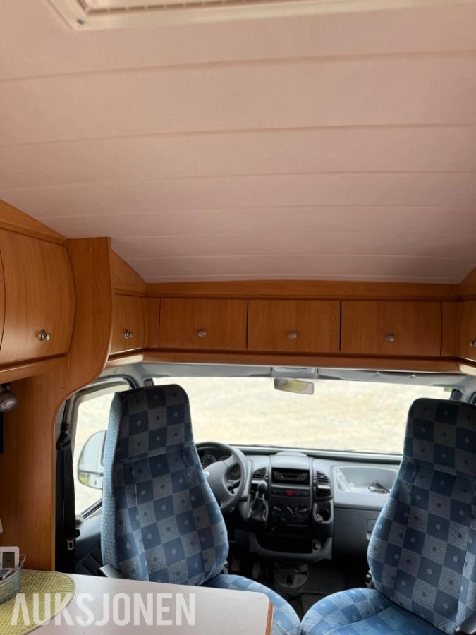 2004 Hobby 650 FSC Campingbil
