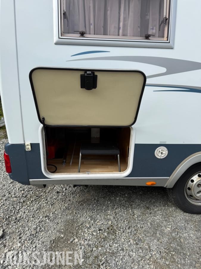 2004 Hobby 650 FSC Campingbil