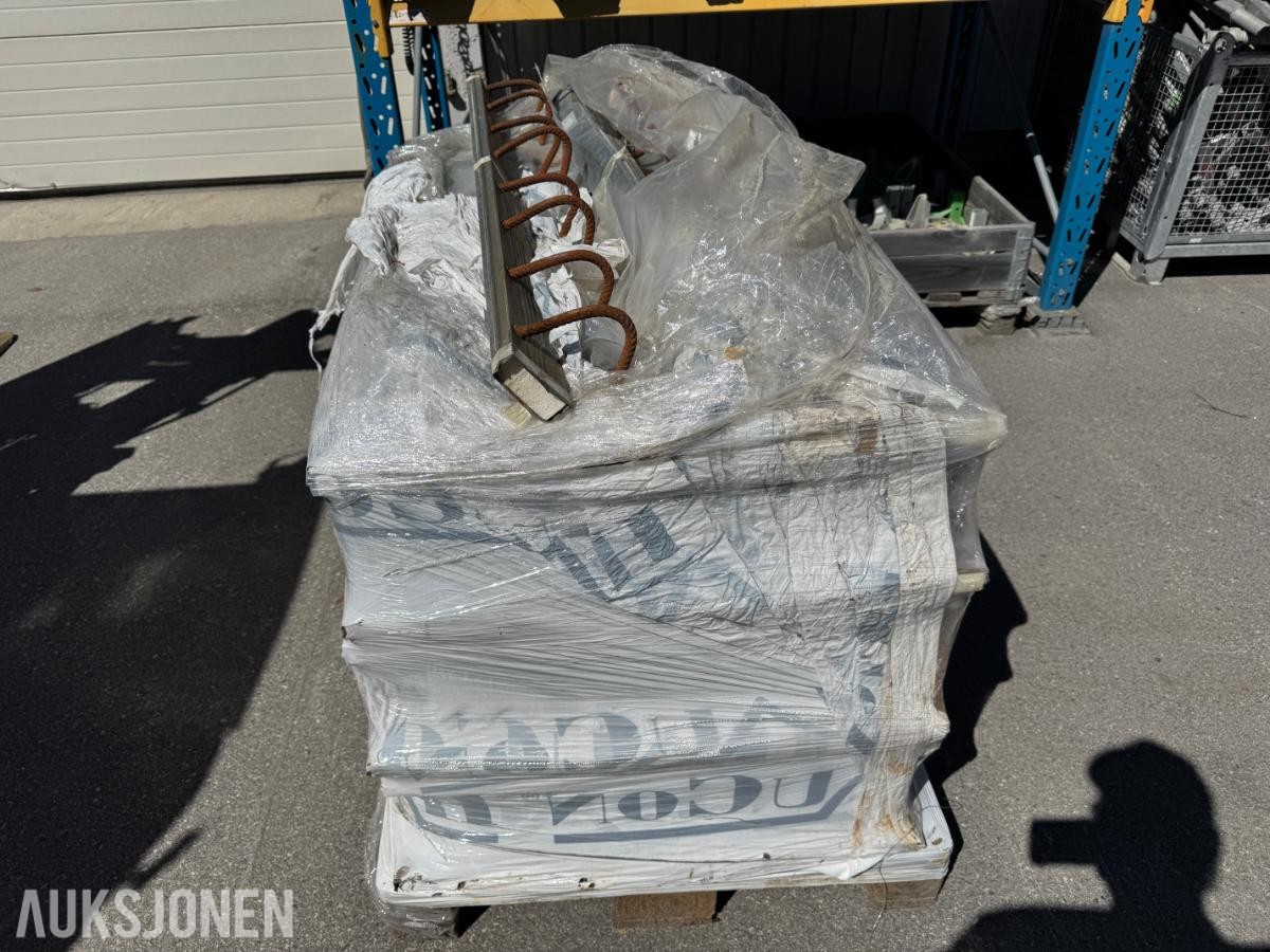Haucon Skjøtejernskassetter 12 mm kamstål