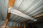 20 fots lagercontainer – tett og fin – med hyller og belysning