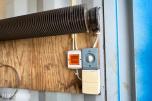 20 fots lagercontainer med hyller og elektrisk opplegg