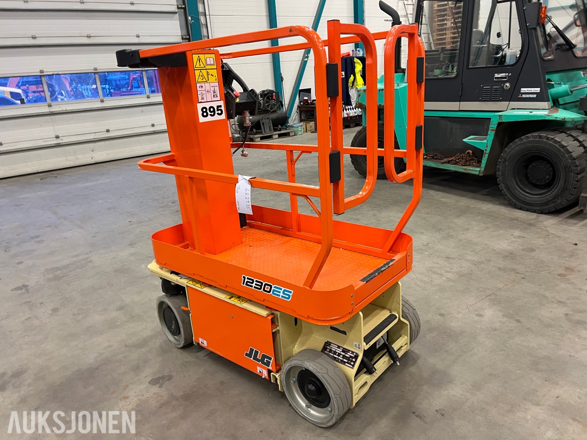 2024 JLG 1230 ES 5.7m arb høyde
