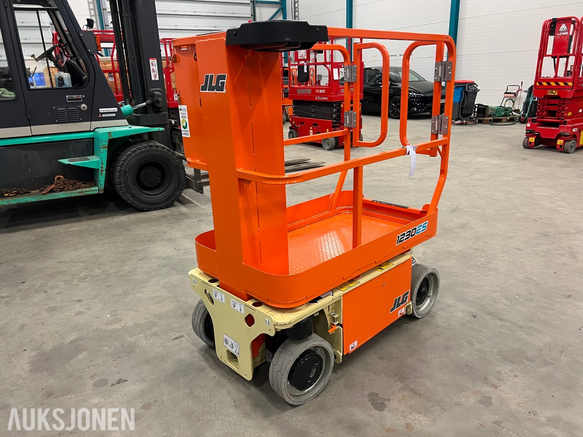 2024 JLG 1230 ES 5.7m arb høyde