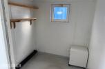 2009 Brakkerigg med flere moduler – kjøkken, garderobe, WC og oppholdsrom med flere moduler – kjøkken, garderobe, WC og oppholdsrom - 4 stykk brakker