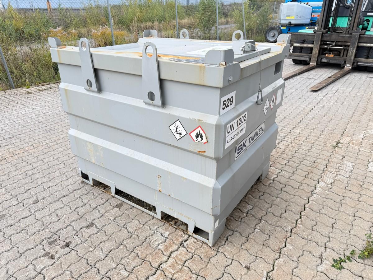2024 mobiSTEEL-1000 liter tank