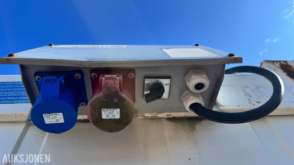 Containex 20-fots mannskapsbrakke / kontorbrakke med inventar