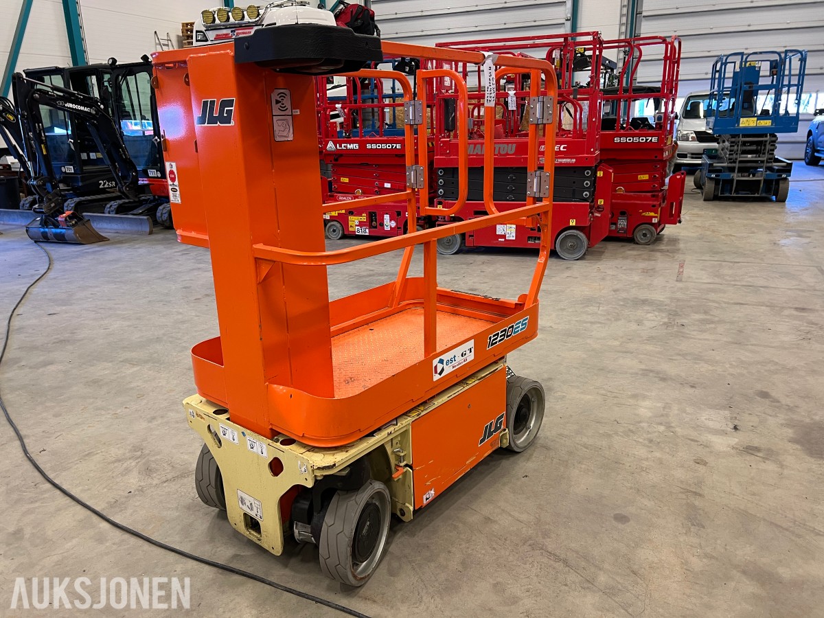 2023 JLG 1230ES elektrisk vertikalmastlift 5,66 m arbeidshøyde