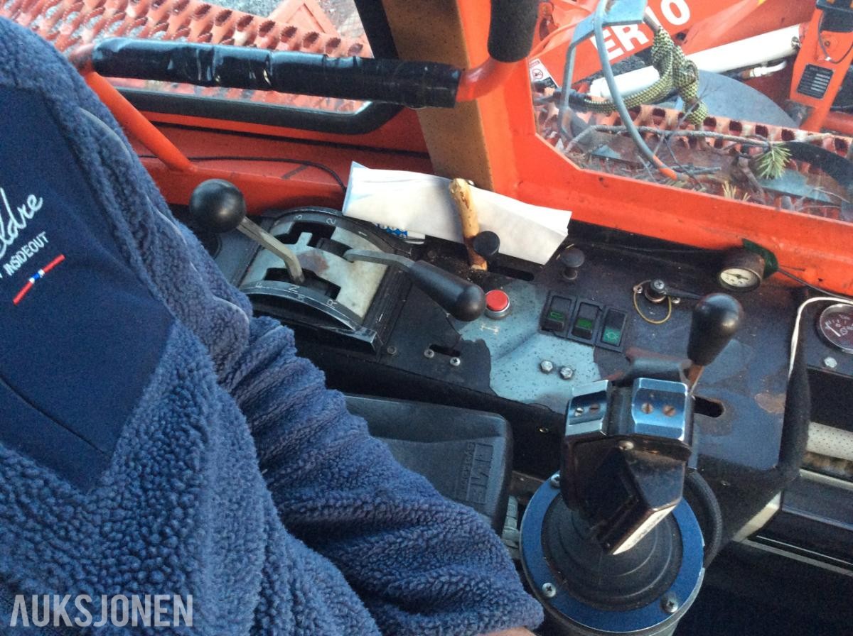 1987 Valmet 902 skogsmaskin - MVA Fri