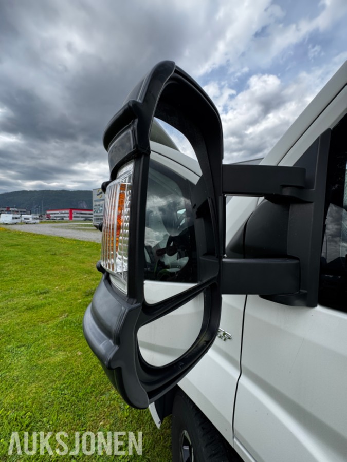 2018 Mclouis Campingbil MC4-75 - 4 sitteplasser - 4 sengeplasser - WC - Dusj - Nyttelast 1197kg - EU ok til juli 2027