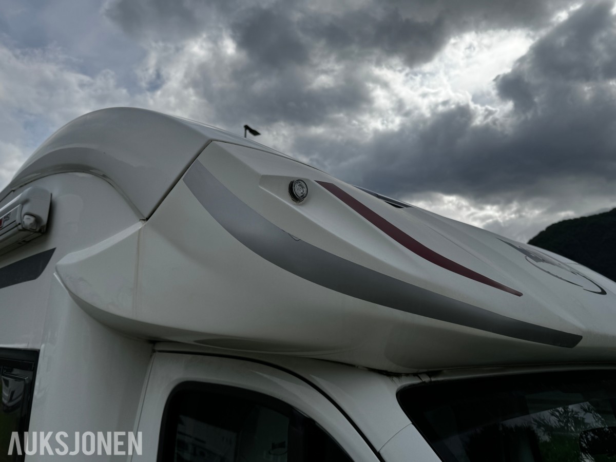 2018 Mclouis Campingbil MC4-75 - 4 sitteplasser - 4 sengeplasser - WC - Dusj - Nyttelast 1197kg - EU ok til juli 2027