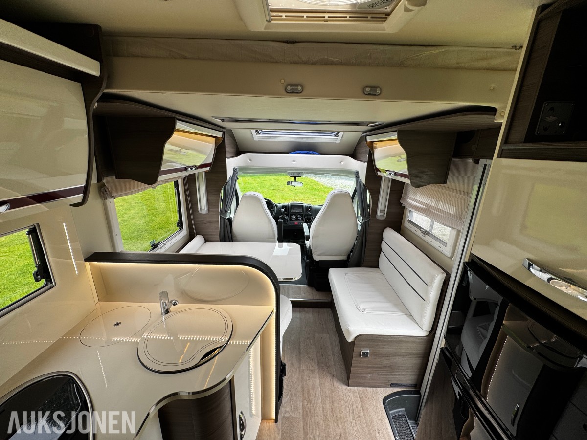 2018 Mclouis Campingbil MC4-75 - 4 sitteplasser - 4 sengeplasser - WC - Dusj - Nyttelast 1197kg - EU ok til juli 2027