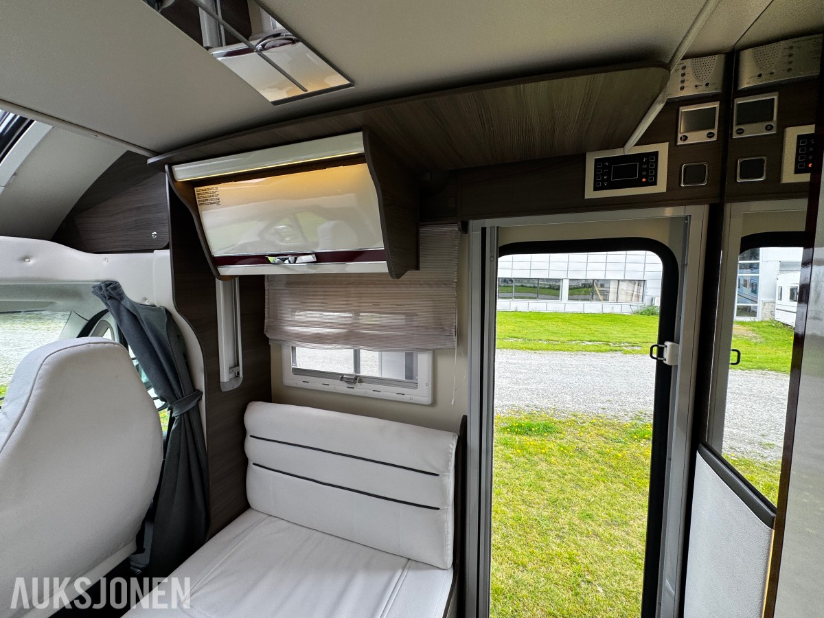 2018 Mclouis Campingbil MC4-75 - 4 sitteplasser - 4 sengeplasser - WC - Dusj - Nyttelast 1197kg - EU ok til juli 2027