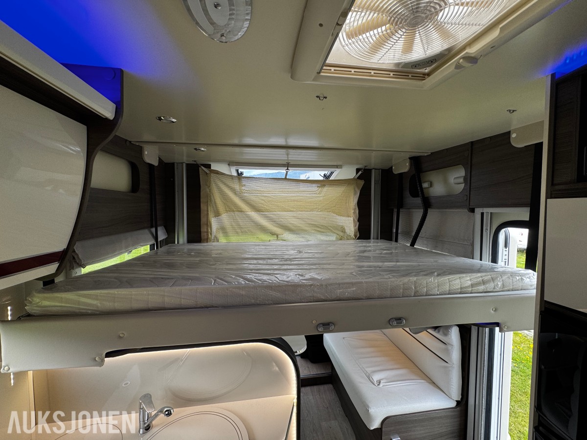 2018 Mclouis Campingbil MC4-75 - 4 sitteplasser - 4 sengeplasser - WC - Dusj - Nyttelast 1197kg - EU ok til juli 2027