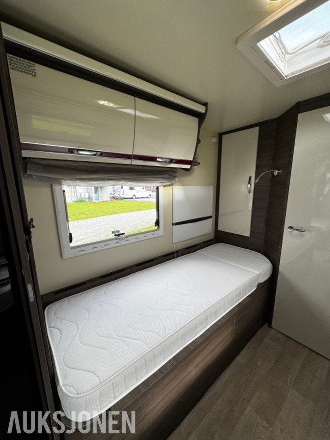 2018 Mclouis Campingbil MC4-75 - 4 sitteplasser - 4 sengeplasser - WC - Dusj - Nyttelast 1197kg - EU ok til juli 2027