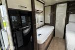 2018 Mclouis Campingbil MC4-75 - 4 sitteplasser - 4 sengeplasser - WC - Dusj - Nyttelast 1197kg - EU ok til juli 2027