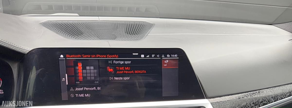 2019 BMW 3-serie, 330i, 76800km, Automat, S+V dekk