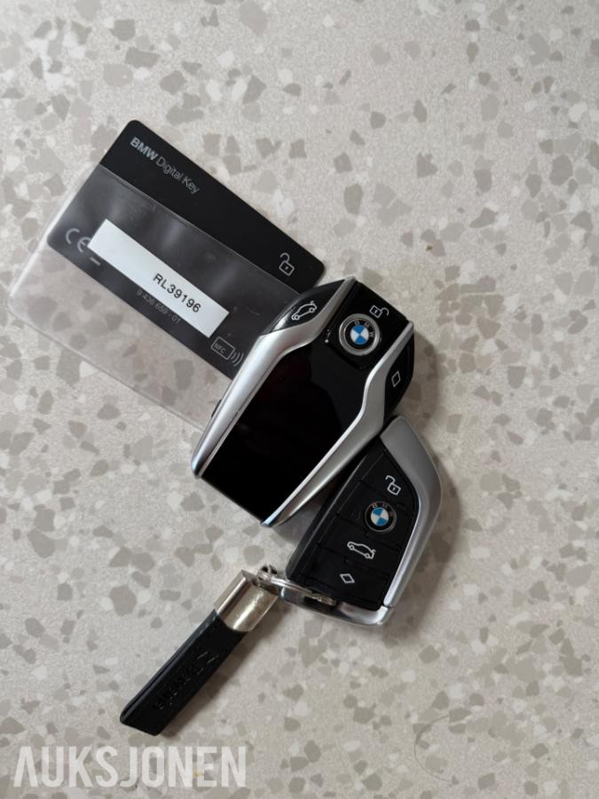 2019 BMW 3-serie, 330i, 76800km, Automat, S+V dekk