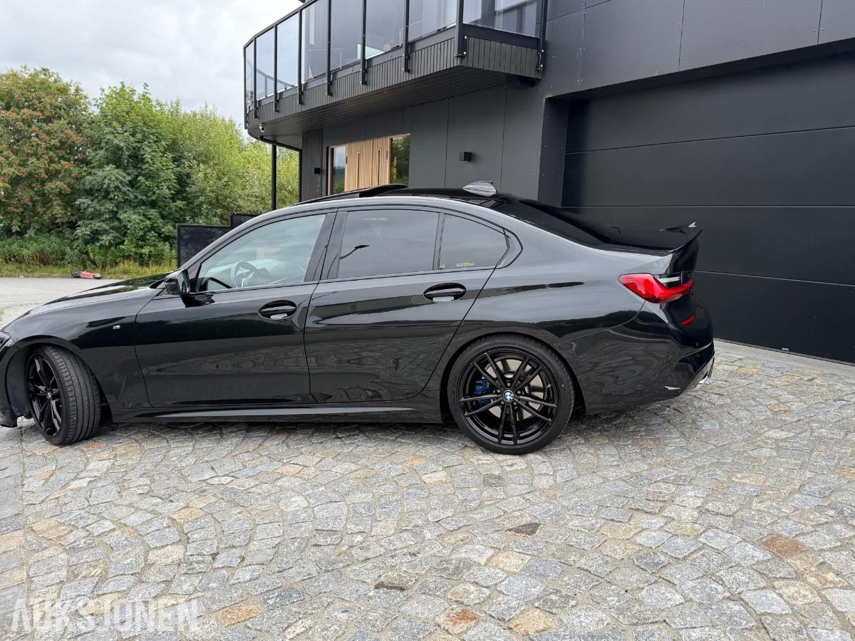 2019 BMW 3-serie, 330i, 76800km, Automat, S+V dekk