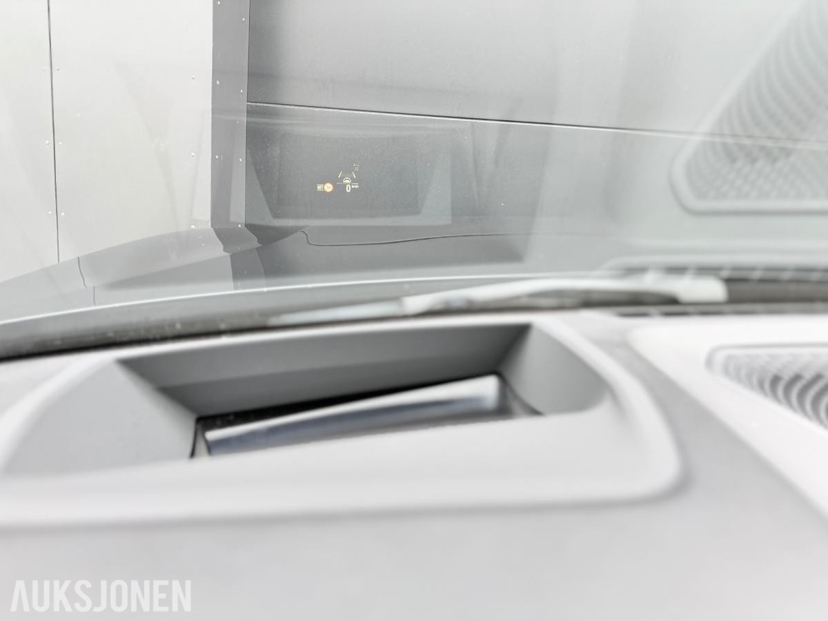 2019 BMW 3-serie, 330i, 76800km, Automat, S+V dekk