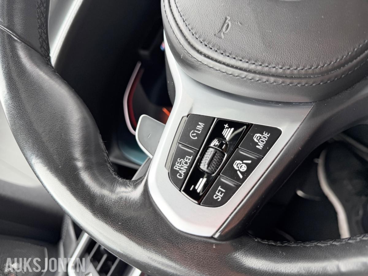 2019 BMW 3-serie, 330i, 76800km, Automat, S+V dekk