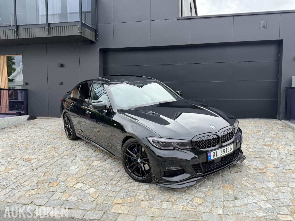 2019 BMW 3-serie, 330i, 76800km, Automat, S+V dekk