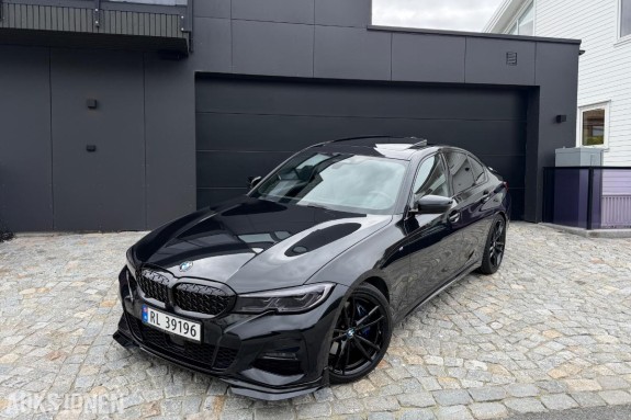2019 BMW 3-serie, 330i, 76800km, Automat, S+V dekk