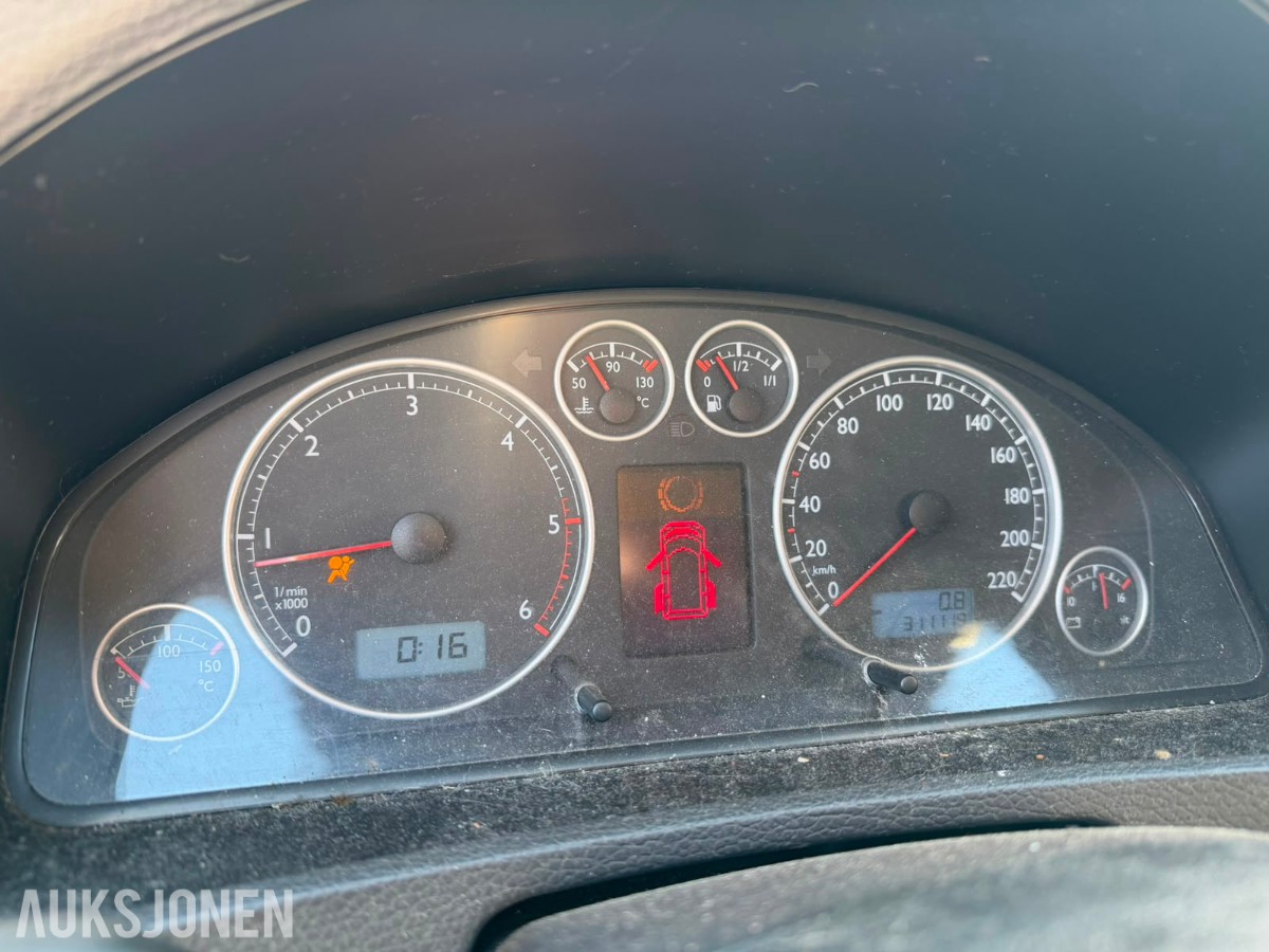 2005 Volkswagen MULTIVAN 2.5-174 D 7-SETER PROSJEKT