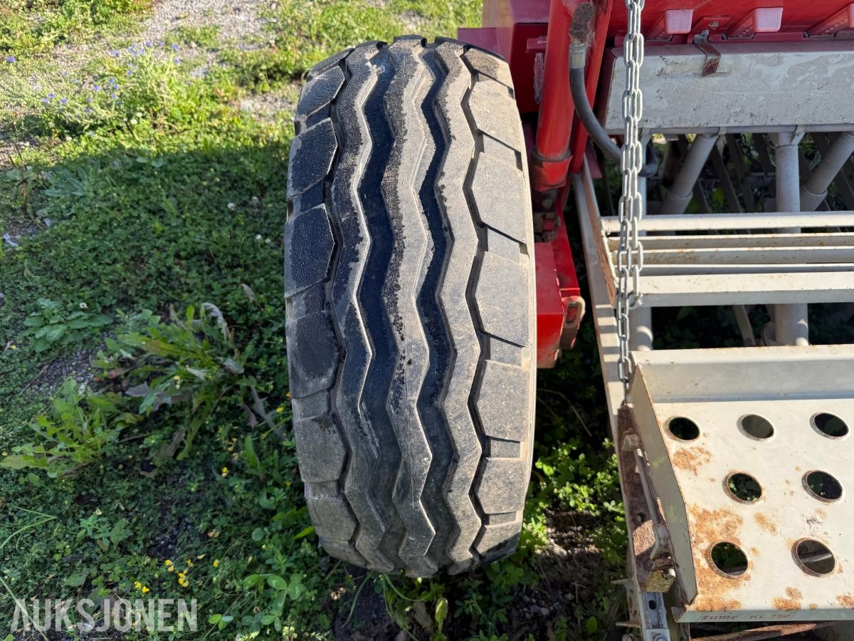 1984 TUME HKL 250 kombisåmaskin