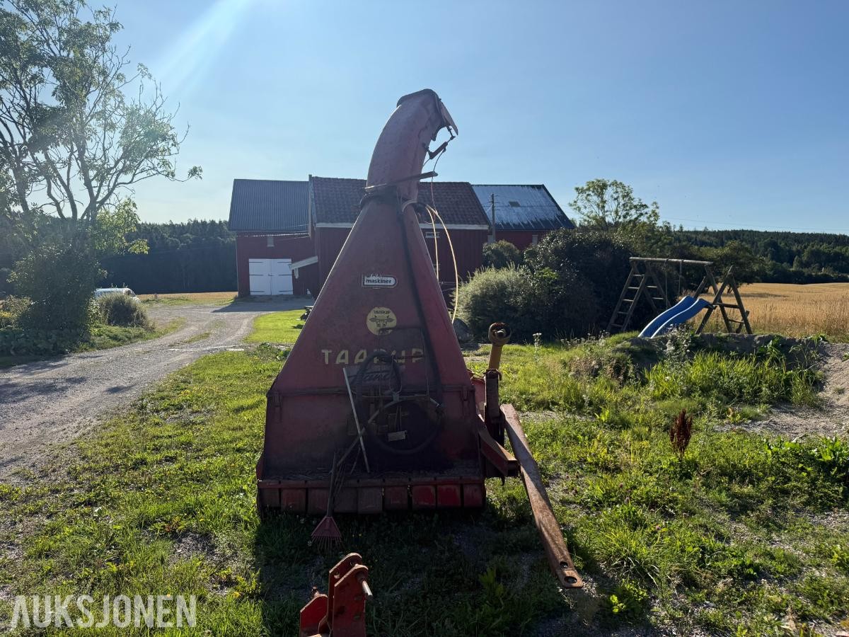 Taarup forhøster med utkastertut - rep.objekt.