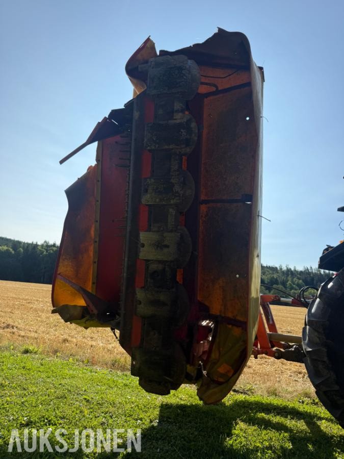Mörtl slåmaskin for traktor.