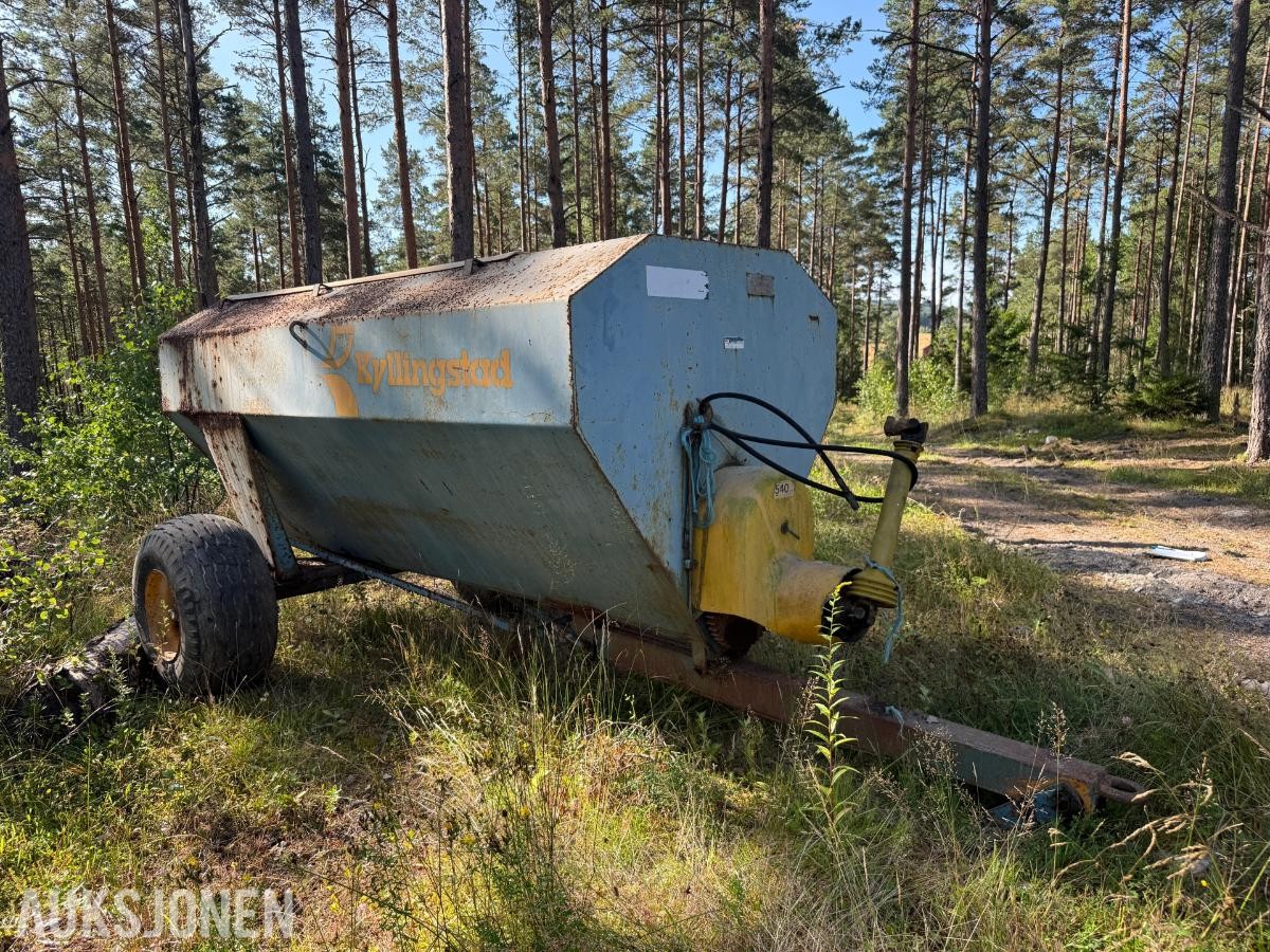 Kyllingstad møkkaspreder.