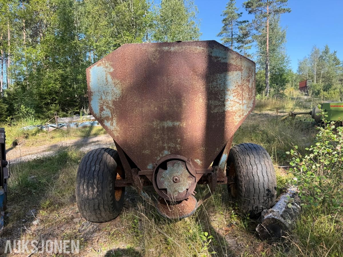 Kyllingstad møkkaspreder.