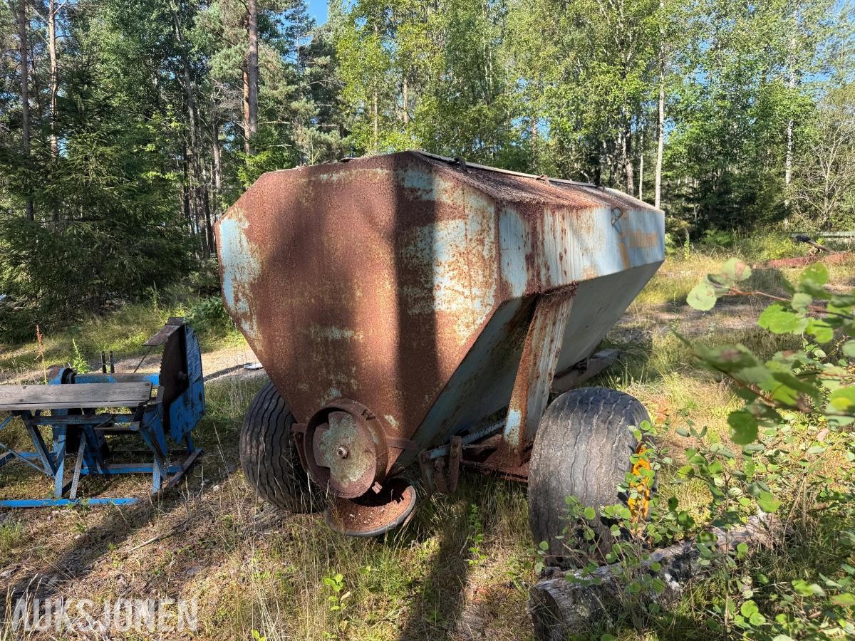 Kyllingstad møkkaspreder.