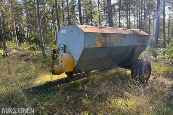 Kyllingstad møkkaspreder.