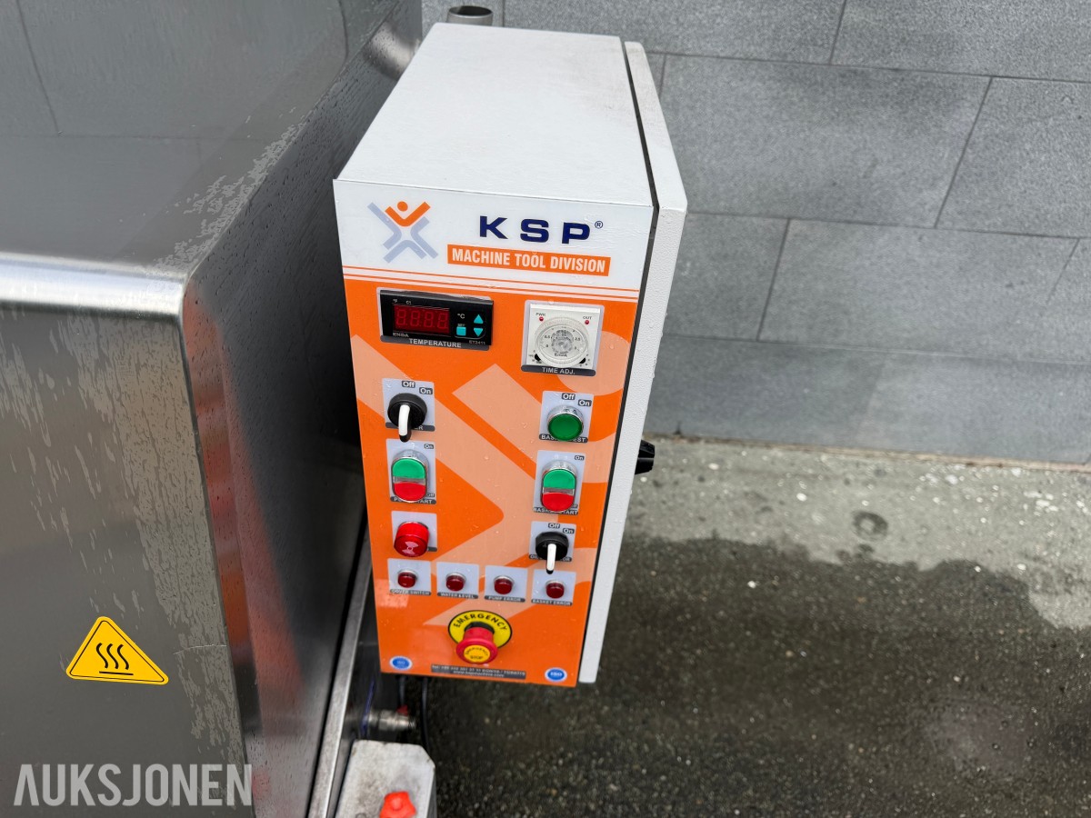 2024 KSP WM1000 industriell varmtvannsvasker / delevasker med toppåpning