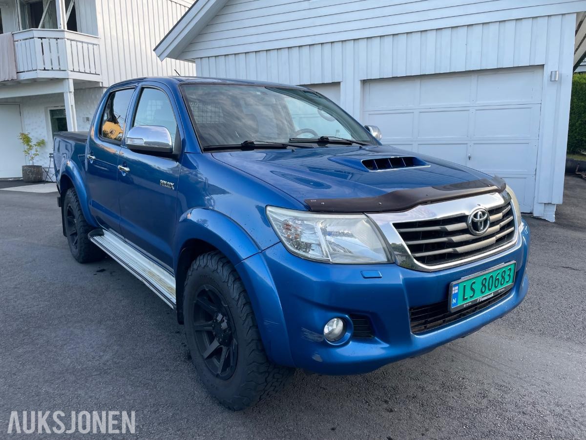 2013 Toyota HiLux 3.0 171hk 4WD hengerfeste eu ok 04.2027