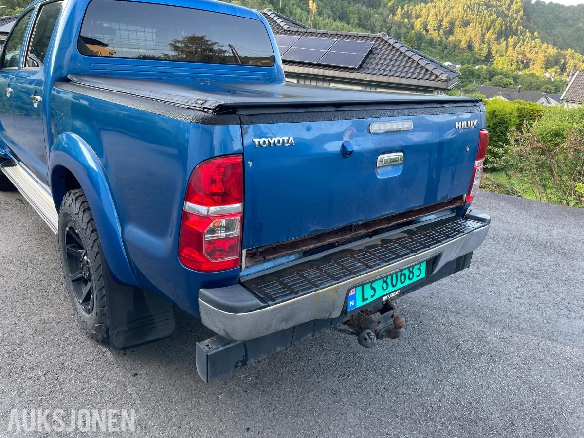2013 Toyota HiLux 3.0 171hk 4WD hengerfeste eu ok 04.2027