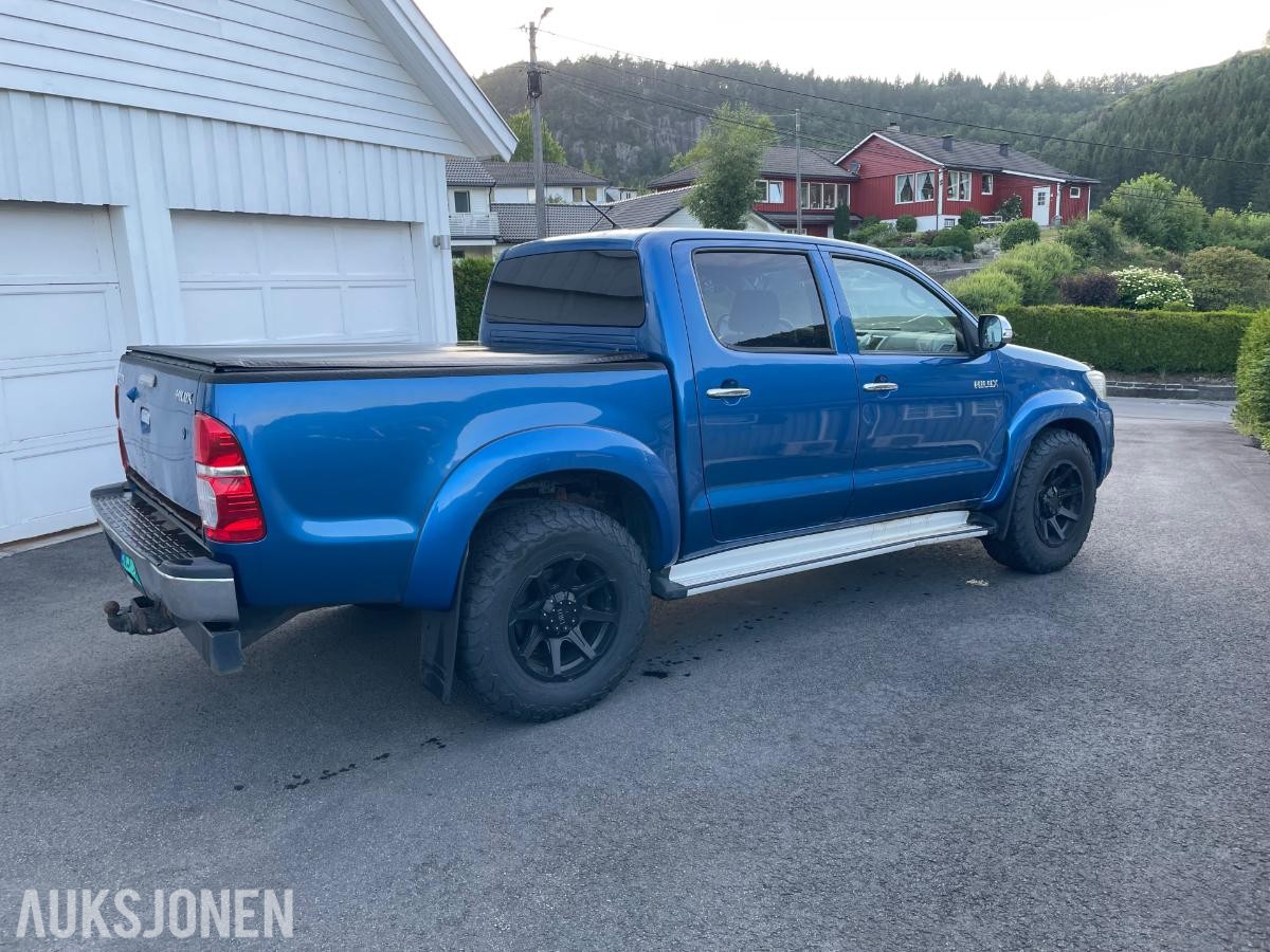 2013 Toyota HiLux 3.0 171hk 4WD hengerfeste eu ok 04.2027