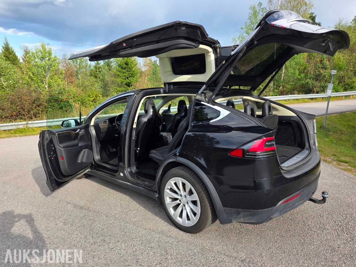 2016 Tesla Model X 90D 6-seter Panorama soltak, Hengerfeste, Ryggekamera