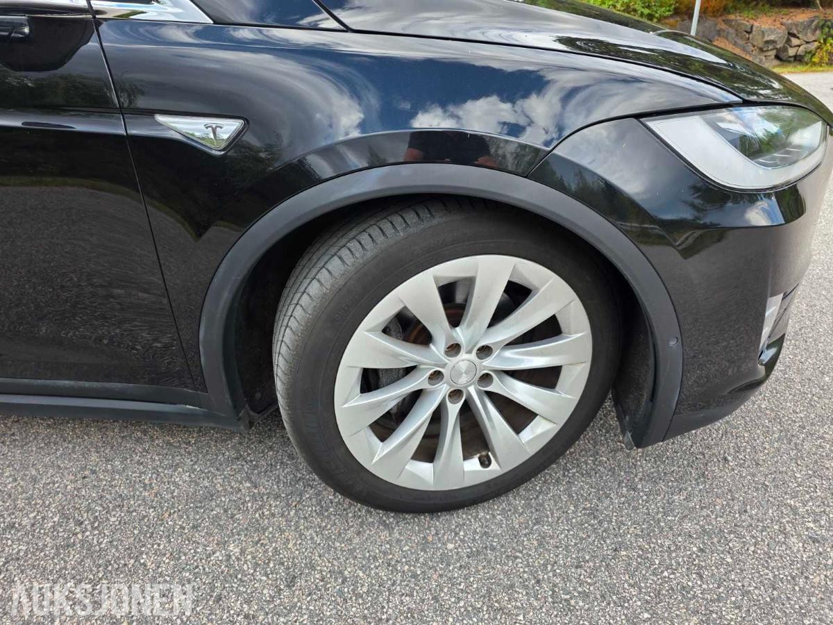 2016 Tesla Model X 90D 6-seter Panorama soltak, Hengerfeste, Ryggekamera