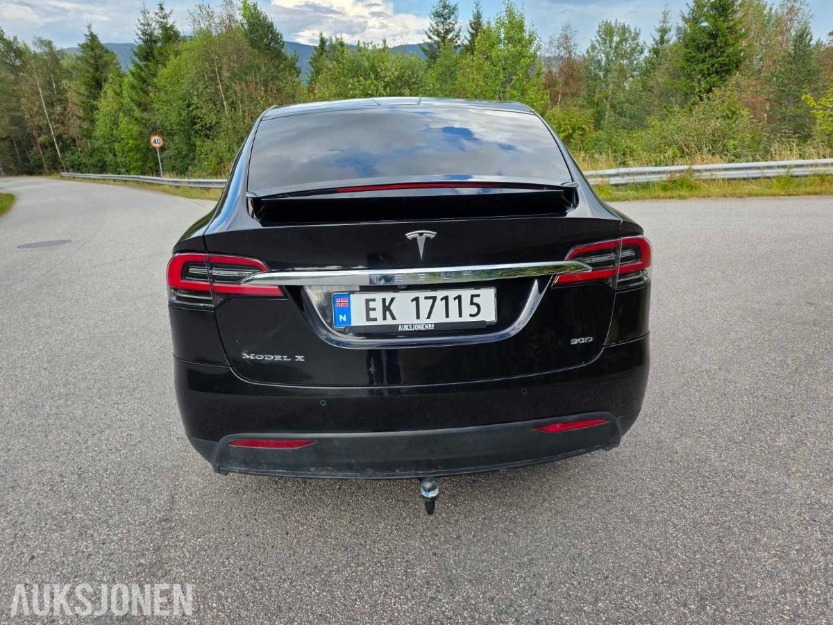2016 Tesla Model X 90D 6-seter Panorama soltak, Hengerfeste, Ryggekamera