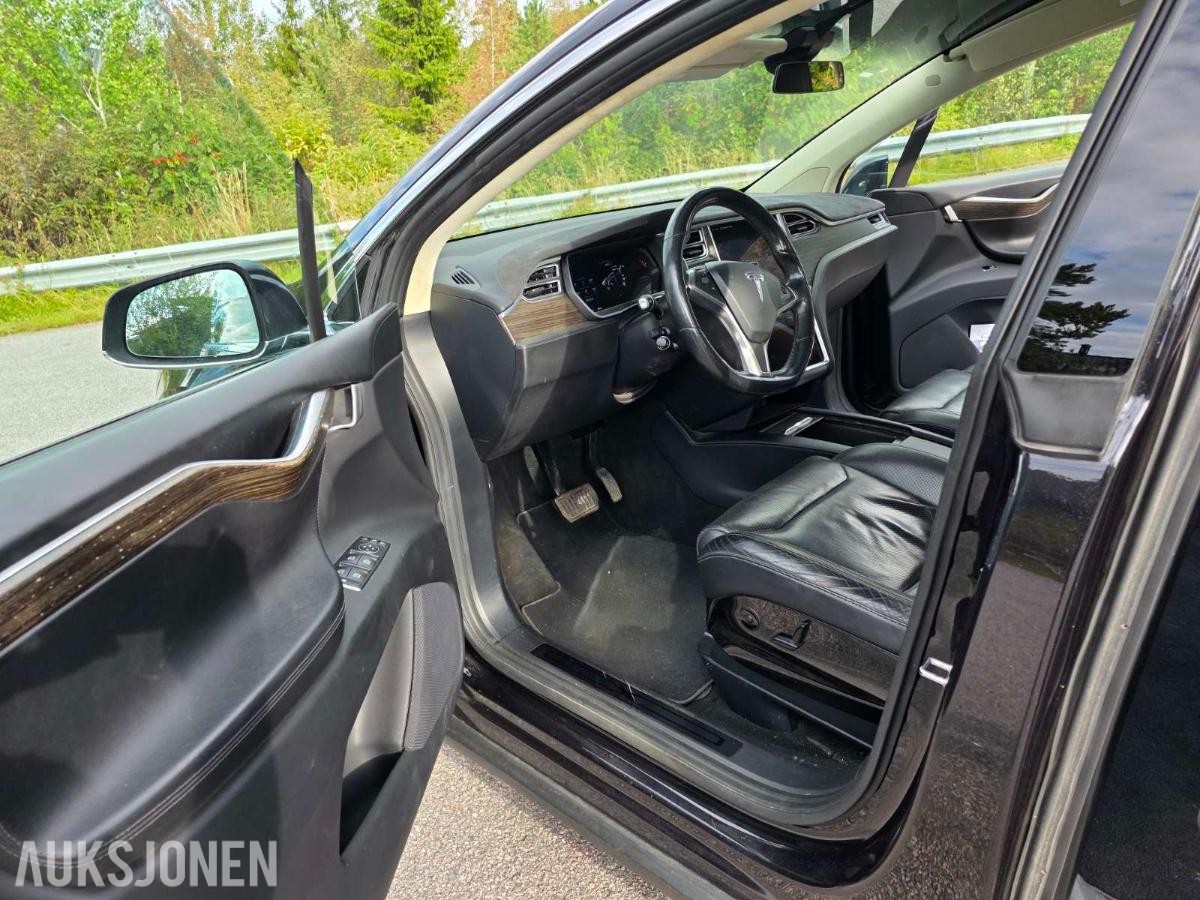 2016 Tesla Model X 90D 6-seter Panorama soltak, Hengerfeste, Ryggekamera