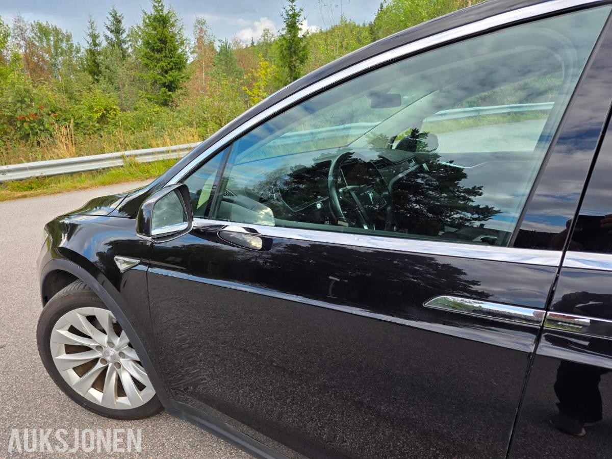 2016 Tesla Model X 90D 6-seter Panorama soltak, Hengerfeste, Ryggekamera