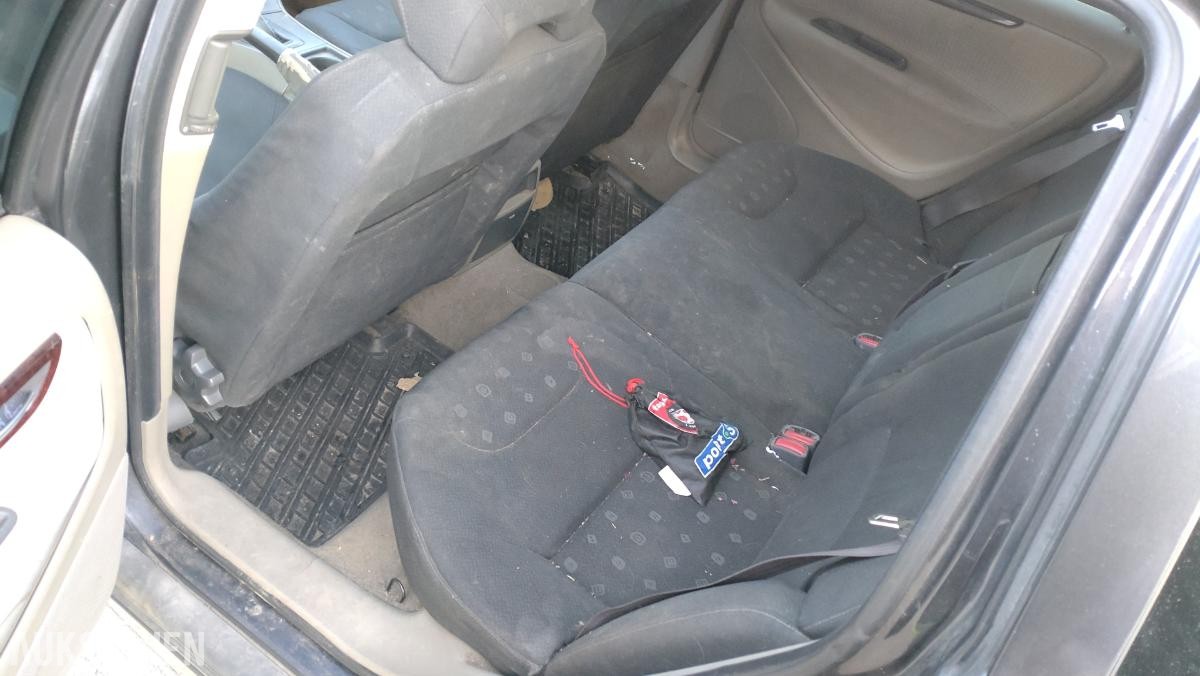 2001 Volvo V70 2.0, Automat, Hengerfeste, S+V dekk, Delebil