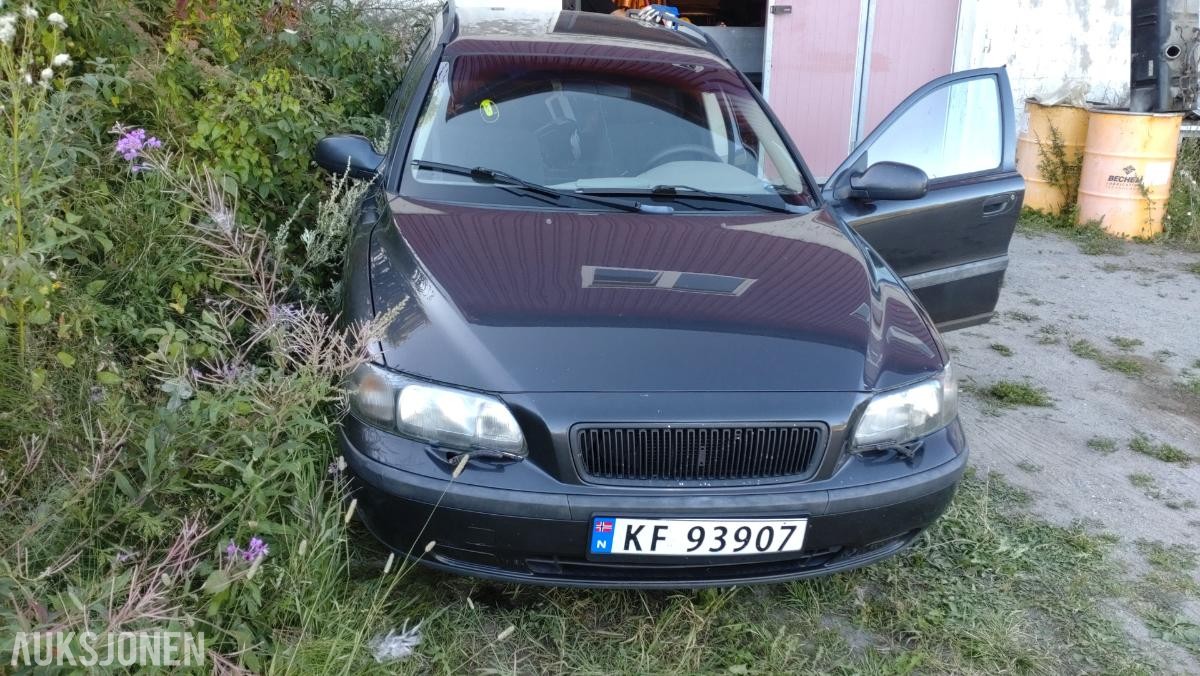 2001 Volvo V70 2.0, Automat, Hengerfeste, S+V dekk, Delebil