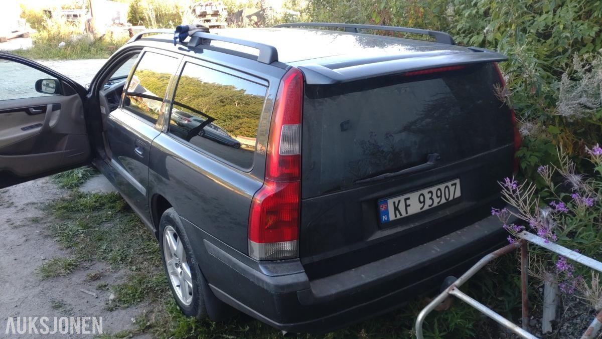 2001 Volvo V70 2.0, Automat, Hengerfeste, S+V dekk, Delebil