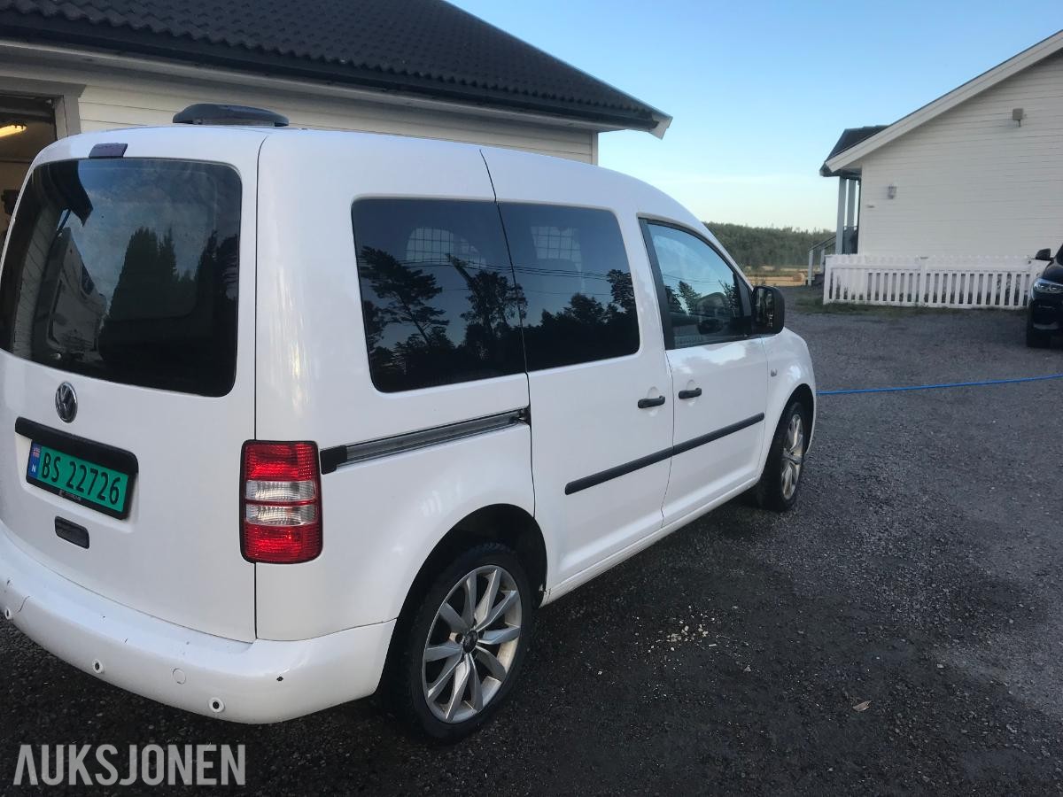 2011 Volkswagen Caddy 1.6 Diesel 102hk Cruisekontroll, EU ok til 04.2027