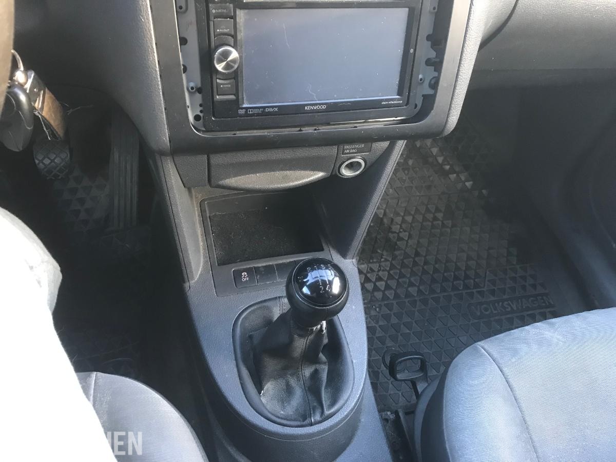 2011 Volkswagen Caddy 1.6 Diesel 102hk Cruisekontroll, EU ok til 04.2027