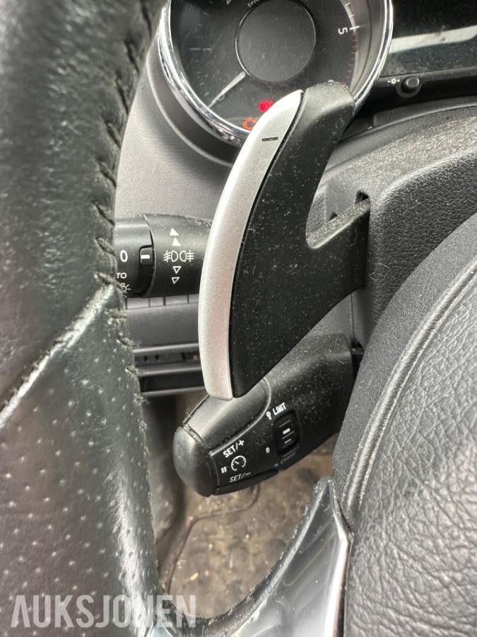2010 Peugeot 5008 1.6 Diesel, 7 seter, Automat, Cruisekontroll, Glasstak