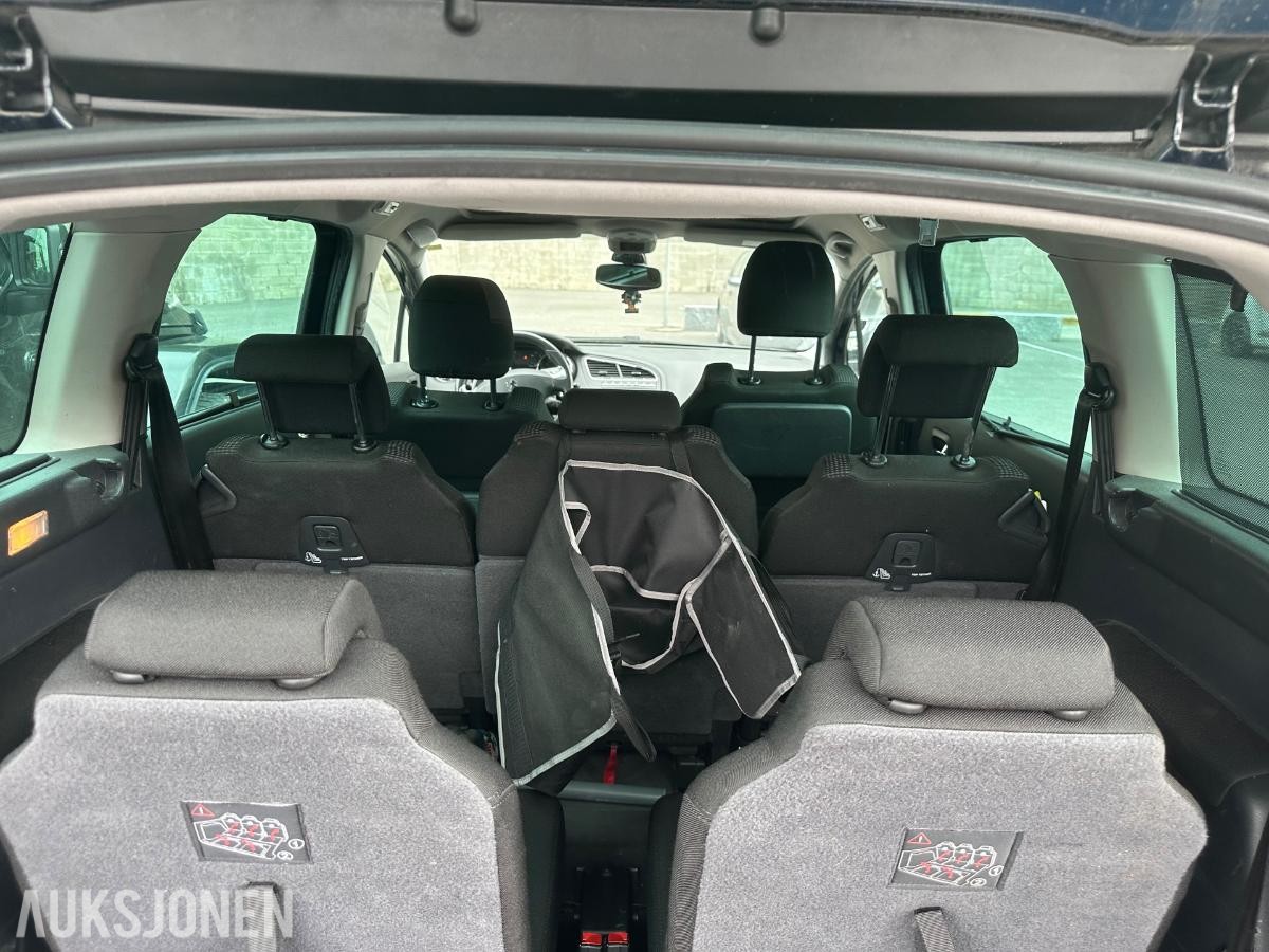 2010 Peugeot 5008 1.6 Diesel, 7 seter, Automat, Cruisekontroll, Glasstak